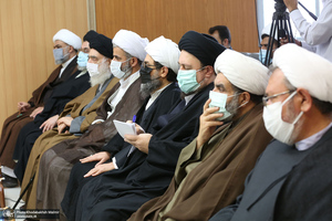 نشست «سب و بهتان» در موسسه تنظیم و نشر آثار امام خمینی(س) قم