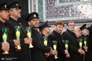 مراسم شب شهادت امام رضا (ع) در حرم مطهر رضوی