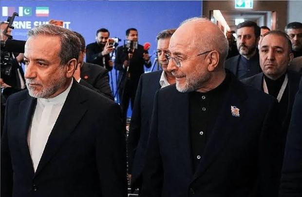 فارس: قالیباف و عراقچی در صف نخست دفاع از منافع ملی قرار دارند/ تجربۀ برخورد با علی لاریجانی نشان داد که گاهی فضای هیجانی، قضاوت‌های نادرستی را رقم می‌زند/ دشمن سعی می‌کند خشم مردم را منحرف کند/ نباید جای رزمنده و دشمن را اشتباه بگیریم