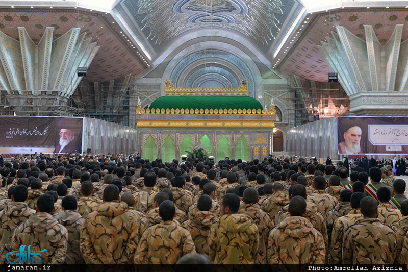 تجدید میثاق اصناف، نهادها، سازمان ها و اقشار مختلف مردم با آرمان های امام خمینی(س)