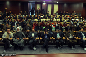 تجدید میثاق مدیرکل و جمعی از کارکنان اداره آموزش و پرورش شهرستان های استان تهران با آرمان های امام(س)