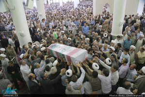 مراسم تشییع پیکر مطهر شهید حمله تروریستی اخیر حجت الاسلام تقوی در قم