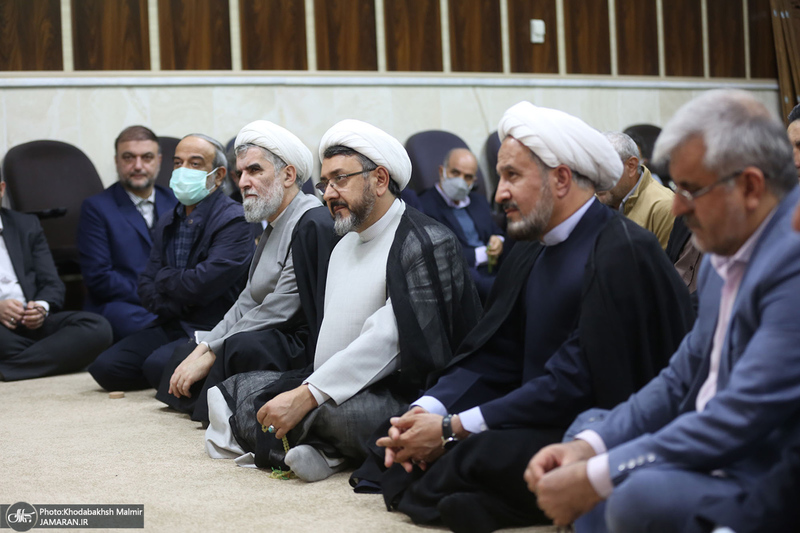 دیدار نوروزی سید حسن خمینی با کارکنان موسسه تنظیم و نشر آثار امام خمینی (س)