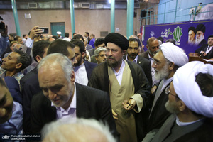 دیدار اعضای حزب موتلفه با سید حسن خمینی