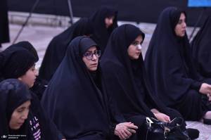 مراسم شام غریبان شهادت امام رضا (ع) در حرم مطهر امام خمینی