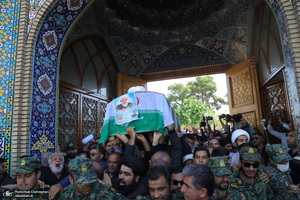 تشییع مرحوم آیت الله عباسعلی سلیمانی (ره) در حرم مظهر حضرت معصومه (س)