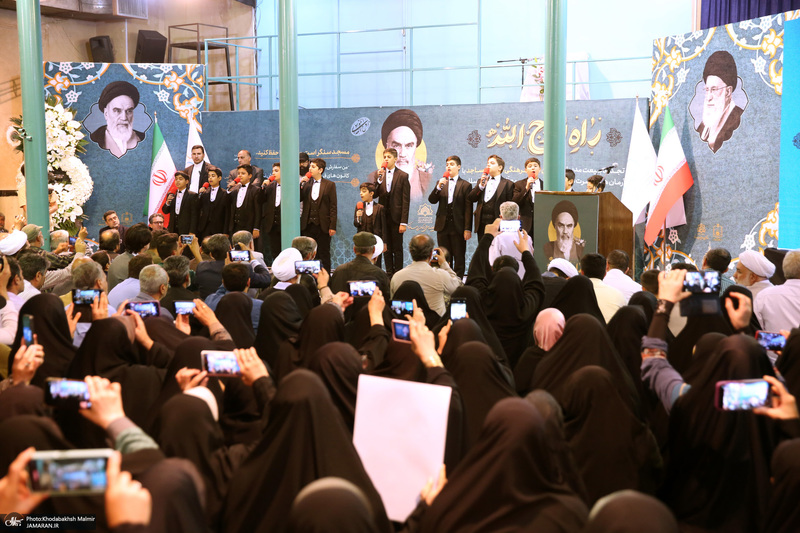 تجدید میثاق مدیران کانون های فرهنگی هنری مساجد با آرمان های امام خمینی (س)