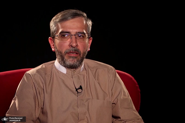 معاون وزیر خارجه: برخی از زندانیان ایرانی پس از آزادی در آمریکا باقی می مانند