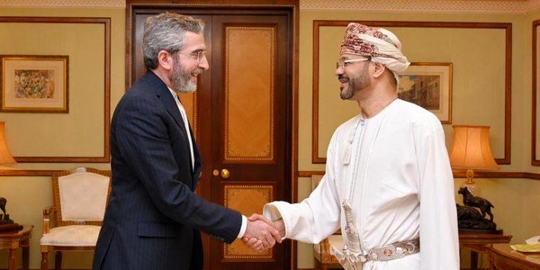 باقری در دیدار وزیر امور خارجه عمان: رمز موفقیت سیاست همسایگی ایران اعتماد متقابل سیاسی است
