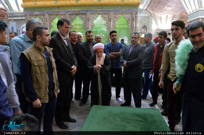 حضور آیت الله جنتی در حرم مطهر امام خمینی(س)