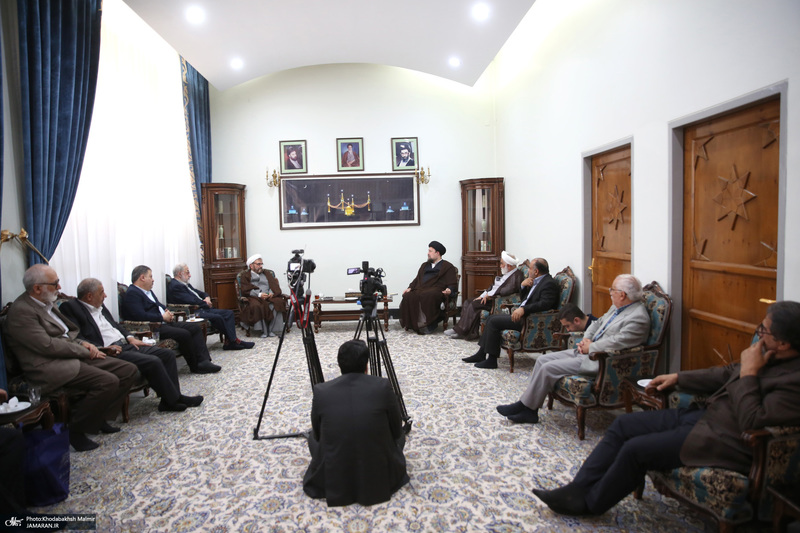 دیدار مدیر و معاونین روزنامه اطلاعات با سید حسن خمینی