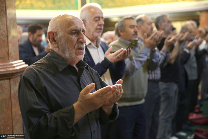 اقامه نماز عید سعید فطر در حسینیه شماره 2 جماران