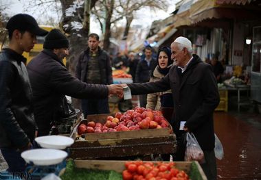 خیابان‌های پرازدحام جیرفت در چند قدمی شیوع