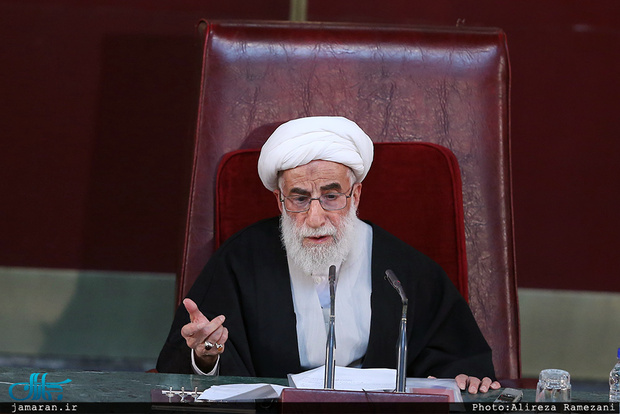 نمایندگان قبلی توجه کنند که چه کردند که چنین اتفاقی برایشان افتاد/ نمایندگان فعلی از این موضوع درس بگیرند
