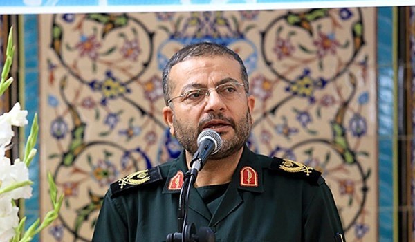 الامر الصادر عن الامام الخمینی وحضور الشعب اصبح مثالا للعالم الاسلامی لتشکیل جبهة المقاومة