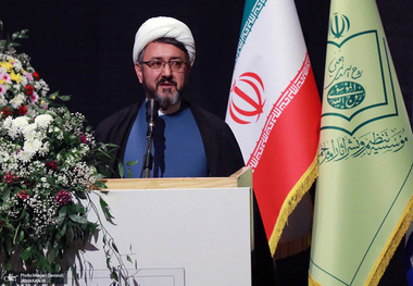 کمساری: هفته فرهنگی بعدی در قم یا اصفهان برگزار خواهد شد/ یادگار امام تاکید کردند که به عنوان اولین مجموعه به فرمان مقام معظم رهبری لبیک بگوییم و اعلام شود که موسسه تنظیم و نشر آثار امام همه اسناد لازم برای جهاد تبیین را در اختیار قرار می‌دهد