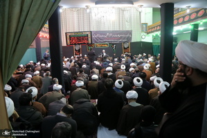 عزاداری در بیوت مراجع عظام تقلید و علما در سالروز شهادت حضرت فاطمه(س)