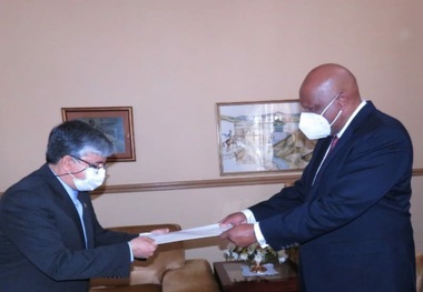 دیدار سفیر ایران با پادشاه و نخست وزیر «لسوتو»