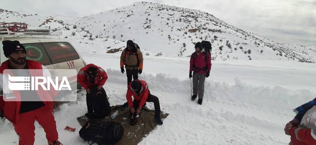 ۲ گرفتار در کوه های مشرف به کرج جان باختند