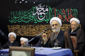 مراسم بزرگداشت آیت الله رحمت (ره) در حسینیه جماران - 1