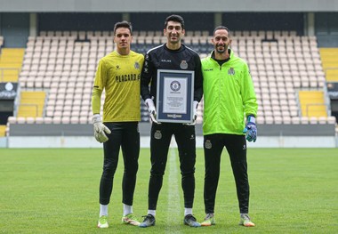 واکنش بیرانوند به حضورش در کتاب گینس+ عکس