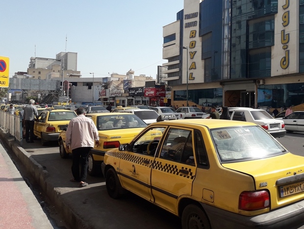 تعرفه تاکسی و اتوبوس های داخل شهری ایلام افزایش یافت