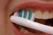 مراقبت های لازم دهان و دندان در دوران شیوع کرونا
