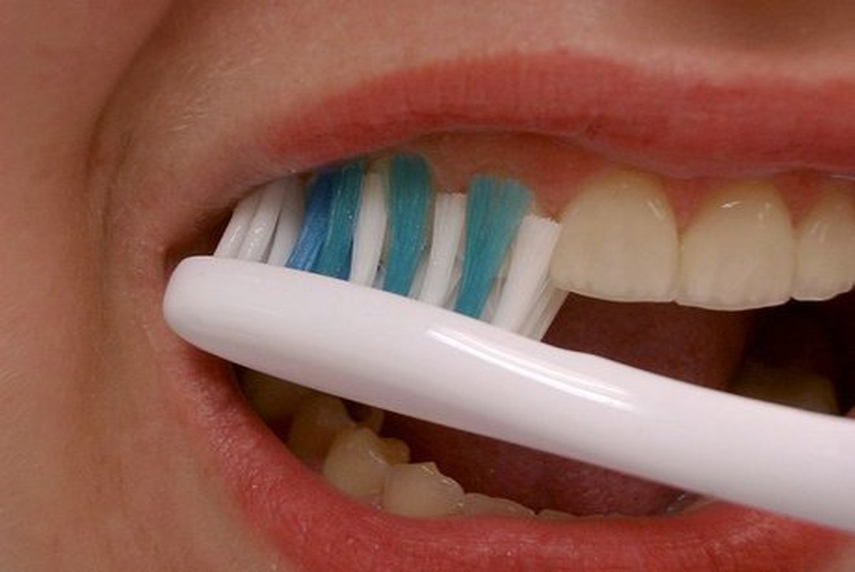 مراقبت های لازم دهان و دندان در دوران شیوع کرونا
