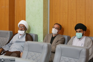 شب شعر «امام خمینی مظهر وحدت و اسلام ناب»