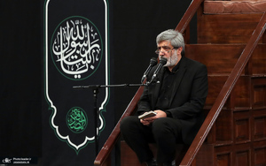 اولین شب مراسم عزاداری حضرت فاطمه‌زهرا (س) در حسینیه امام خمینی