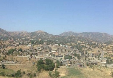 مطالعات تثبیت زمین لغزش روستای سورین بانه آغاز شد