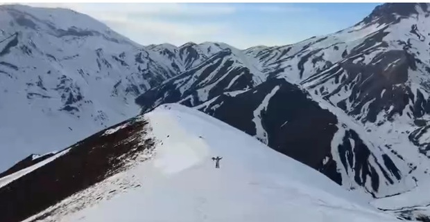 ببینید/ لحظه پیدا کردن خلبان ایرانی جنگنده Yak-130 در ارتفاعات لواسان