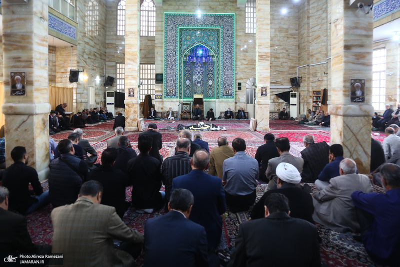 مراسم تشیع آیت الله نور الله شاه آبادی