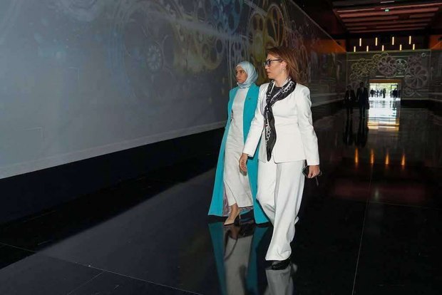 جولانی با همسرش به ترکیه رفت + عکس