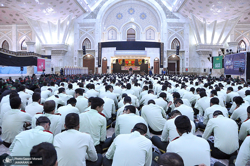عزاداری دانشجویان دانشگاه علوم انتظامی امین در حرم مطهر امام خمینی(س)