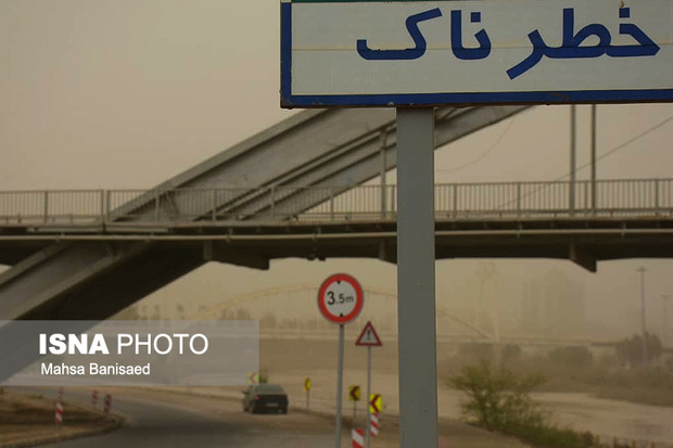 گرما و خاک و شرجی با هم به خوزستان می‌آیند