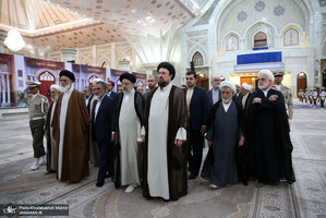 تجدید میثاق رئیس قوه قضاییه و مسئولان عالی قضایی با آرمان‌های امام خمینی(س)