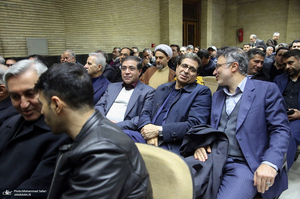 مراسم ترحیم مادر محمد شریعتمداری