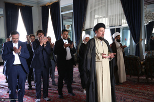 دیدار دبیر شورای عالی مناطق آزاد باسید حسن خمینی