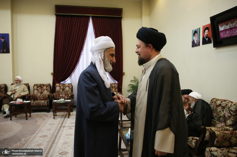 حاشیه های تجدید میثاق اعضای مجلس خبرگان رهبری با آرمان های امام خمینی (س)