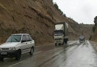 تردد در جاده ایذه به دهدز روان شد