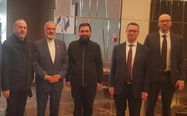 رئیس دیوان محاسبات و هیئت عالی‌رتبه وارد مسکو شدند