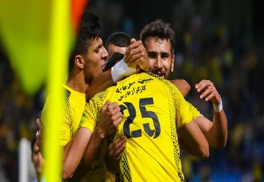  سپاهان و فولاد در نقش جهان به مصاف هم می روند