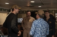 بازدید ویتکاف و کوشنر از ناو هواپیمابر آبراهام لینکلن (3)