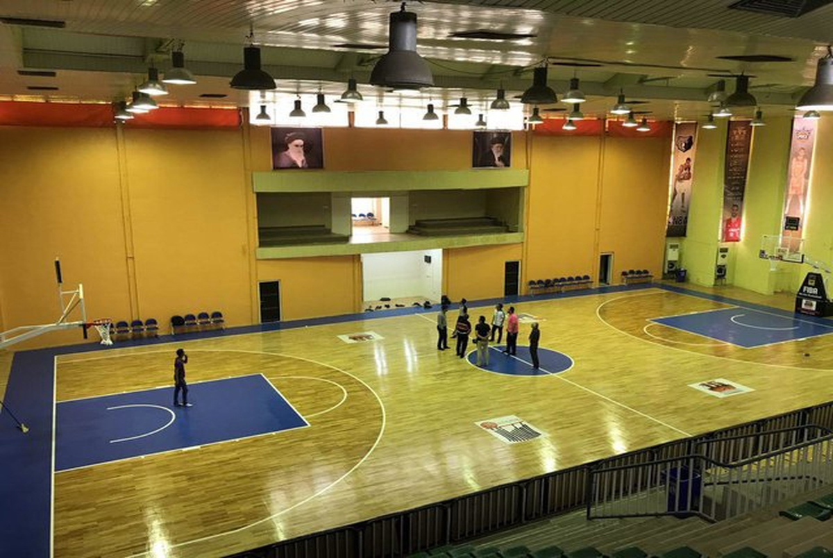 حامد حدادی بزرگ ترین سالن بسکتبال اهواز را بازسازی کرد