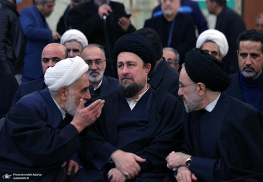  مراسم تشییع و خاکسپاری آیت الله موسوی بجنوردی (ره) -2