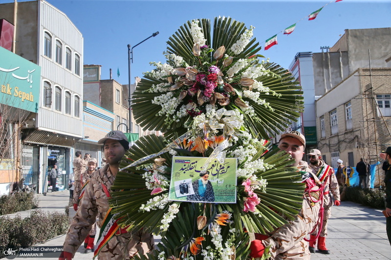 مراسم بزرگداشت 12 بهمن و گلباران بیت امام خمینی(س) در قم