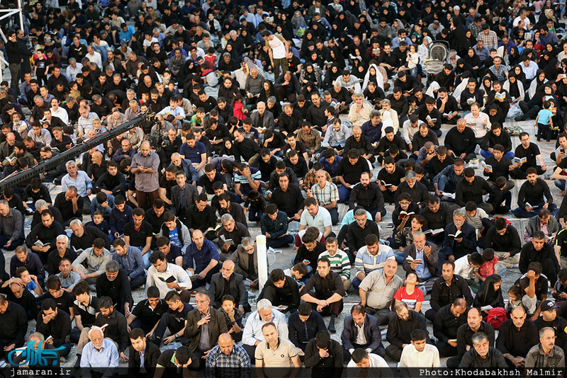 مراسم احیاء شب بیست و یکم ماه مبارک رمضان درحرم مطهر امام خمینی (س) 