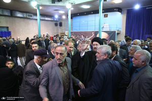 دیدار جمعی از پیشکسوتان سپاه جماران با سید حسن خمینی  1