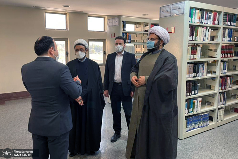 جلسه مشترک شورای معاونین موسسه تنظیم و نشر آثار امام خمینی(ره) و هیات رئیسه پژوهشکده امام خمینی و انقلاب اسلامی